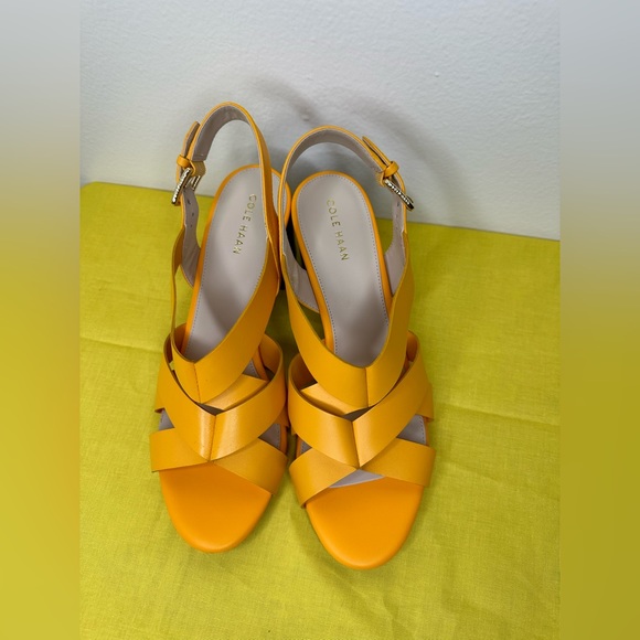 NWOB COLE HAAN JAMIE SANDALS RADIEN YELLOW - Picture 3 of 11